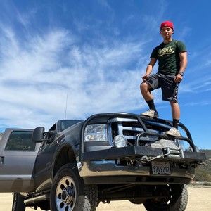 Meet your Posher, Manuel